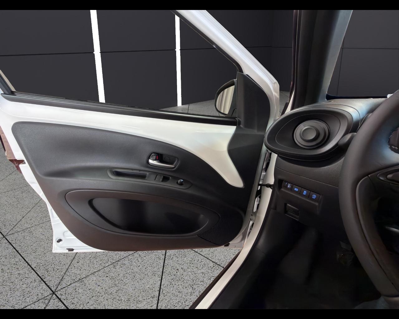 TOYOTA Aygo X 1.0 VVT-i 72 CV PRONTA CONSEGNA