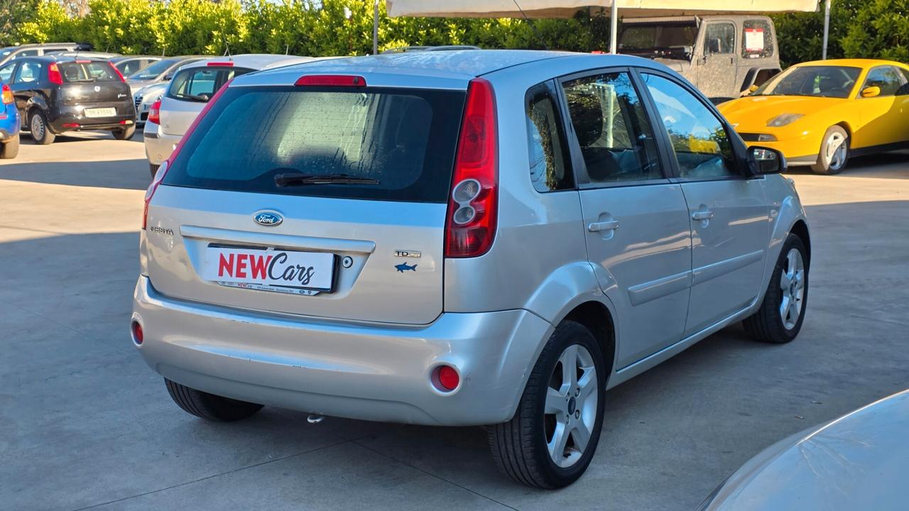 Ford Fiesta 1.4 TDCi 5p. Titanium