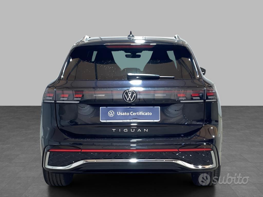 Volkswagen Tiguan 2.0 tdi R-Line 150cv dsg