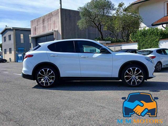 ALFA ROMEO Stelvio 2.0 Turbo 280 CV AT8 Q4 Veloce!