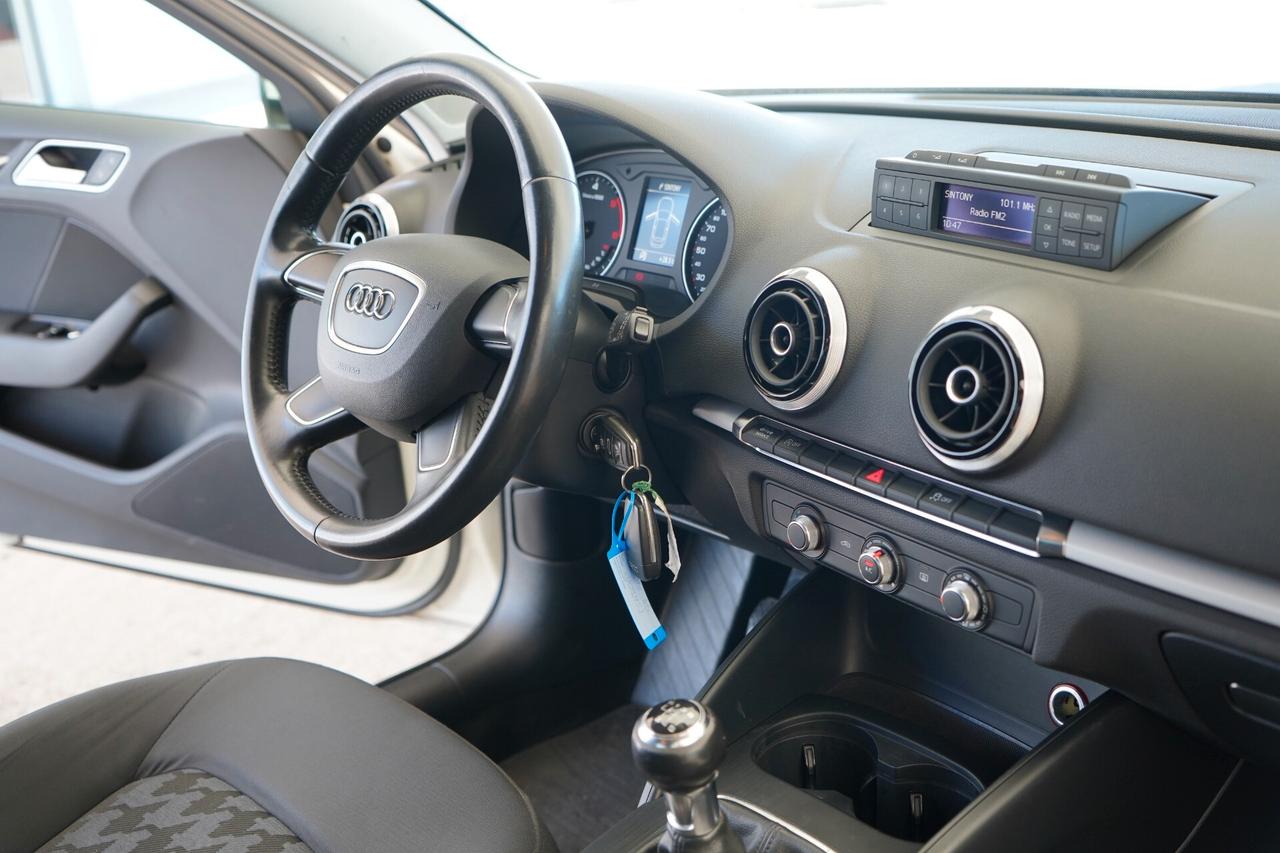 Audi A3 2.0 TDI Attraction 150 Cv