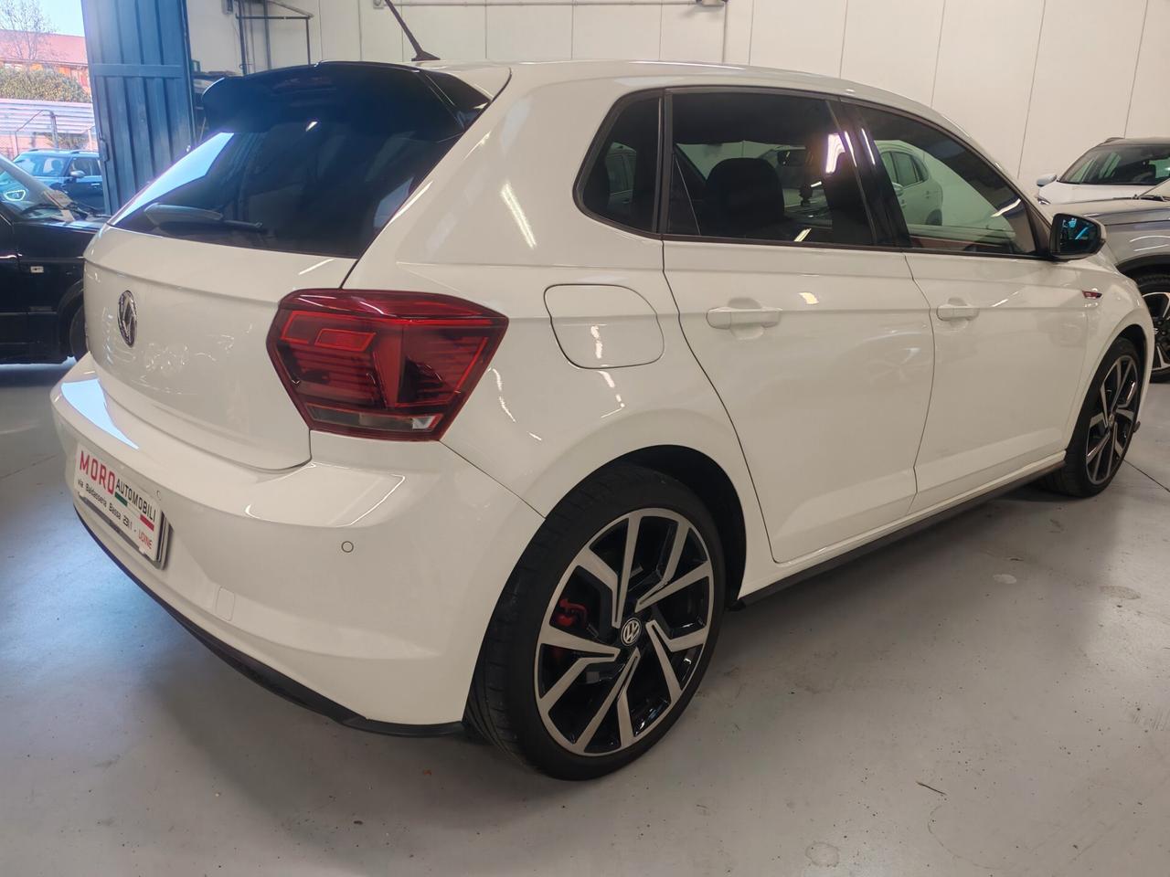 Volkswagen Polo 2.0 TSI DSG GTI BlueMotion Technology