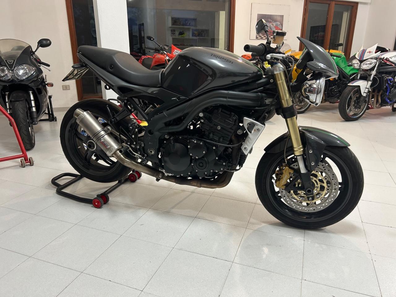 Triumph Speed triple 1050