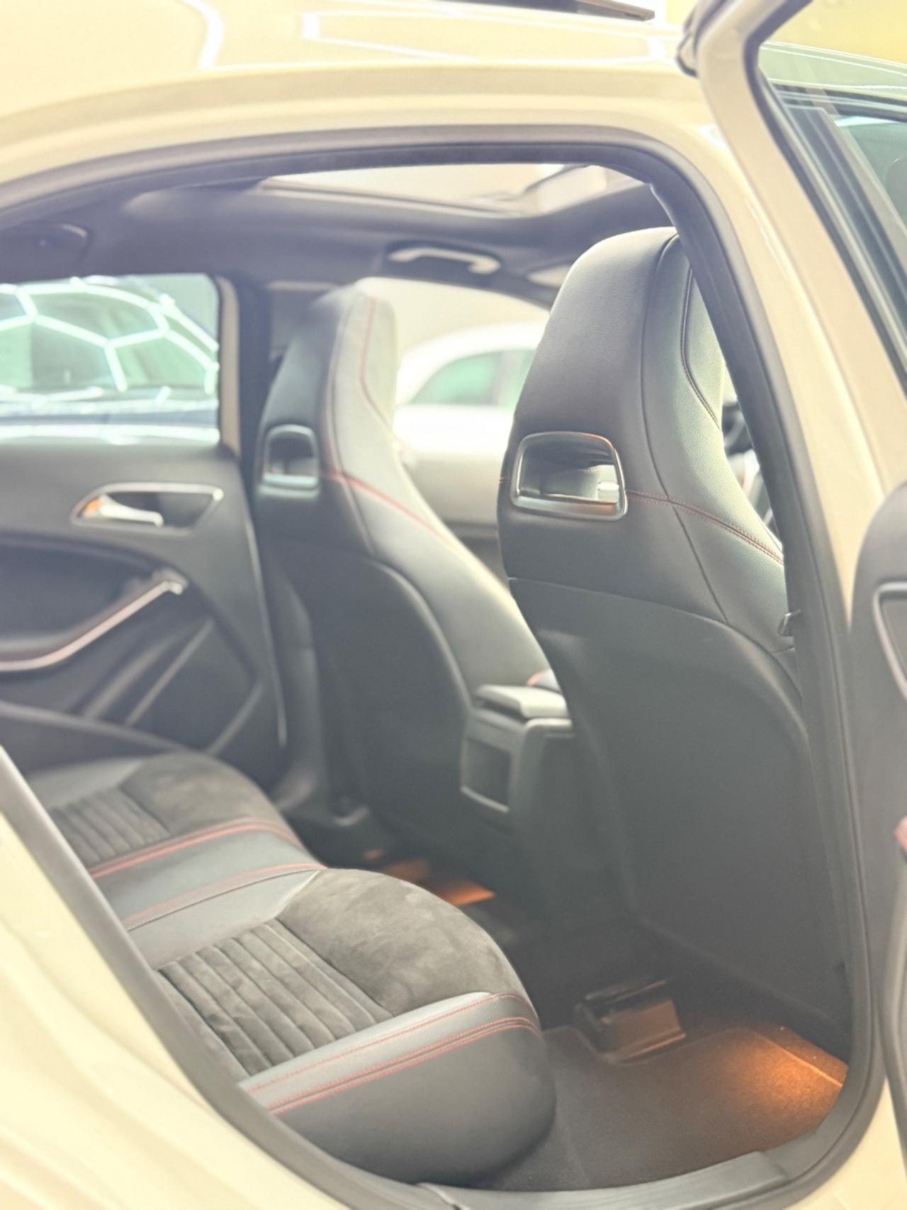 Mercedes-benz A 200 d Automatic 4Matic 4MATIC DARK NIGHT EDITION
