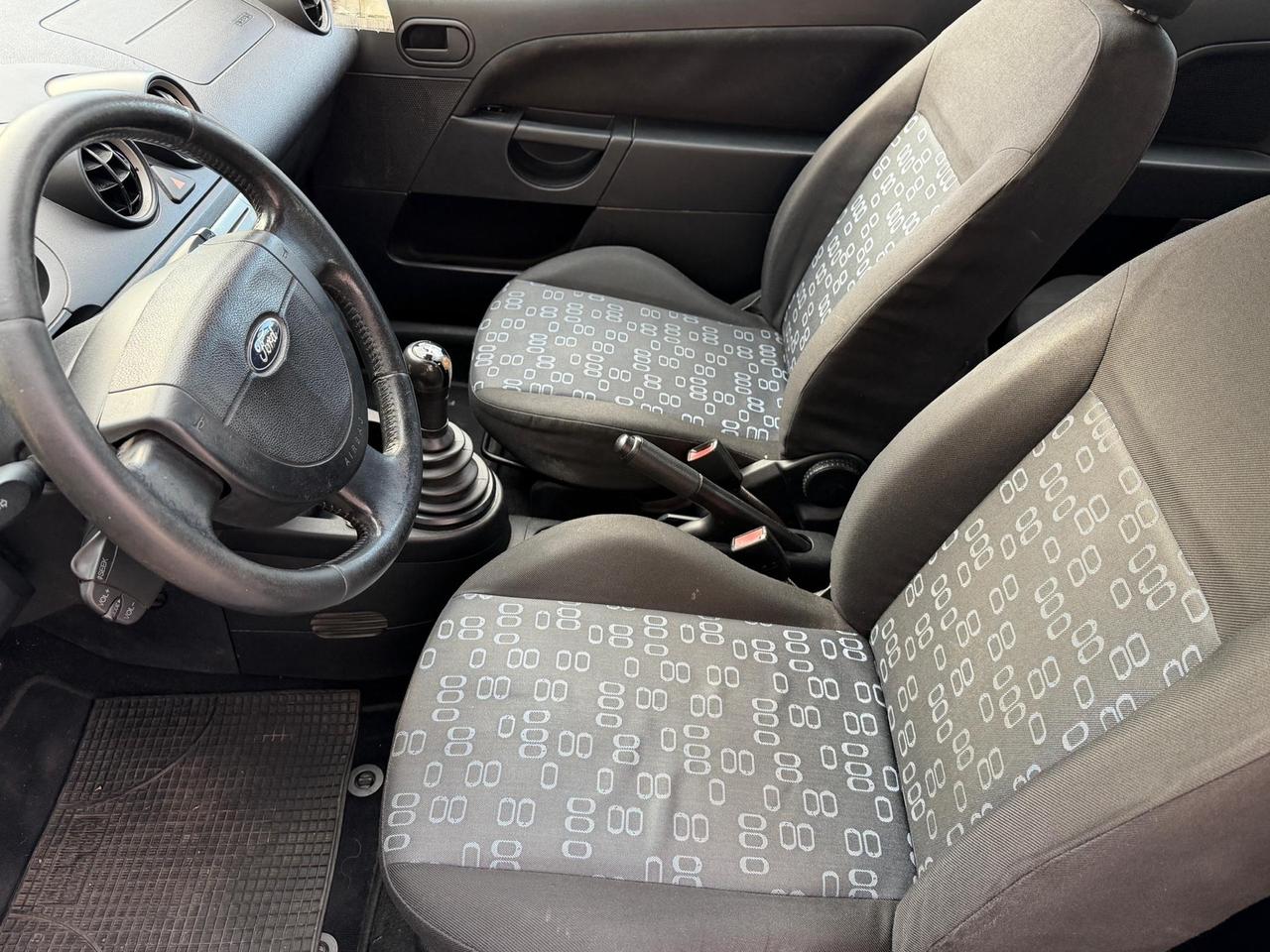 Ford Fiesta 1.4 TDCi 3p. Ambiente