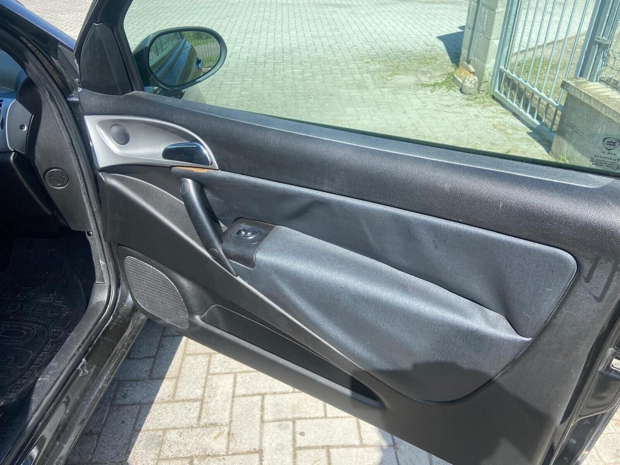 Lancia Ypsilon 1.3 MJT 75 CV Argento Per commercianti