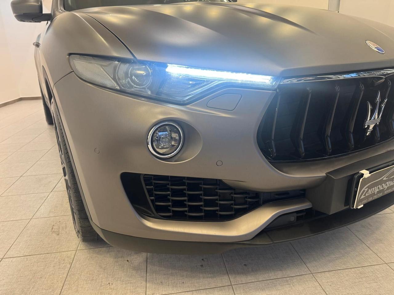 Maserati Levante 275CV TETTO 2017 IVA ESP