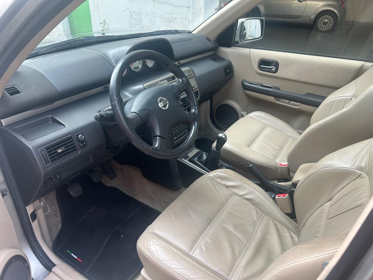 Nissan X-Trail 2.0 16V Elegance