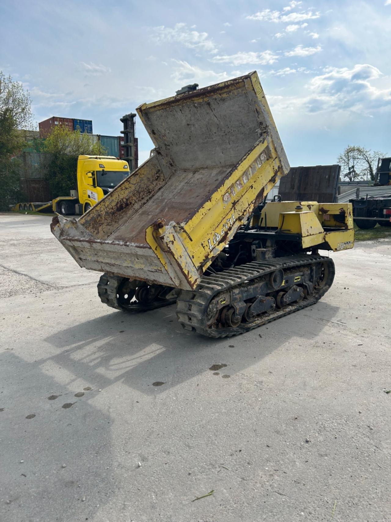 Dumper yanmar