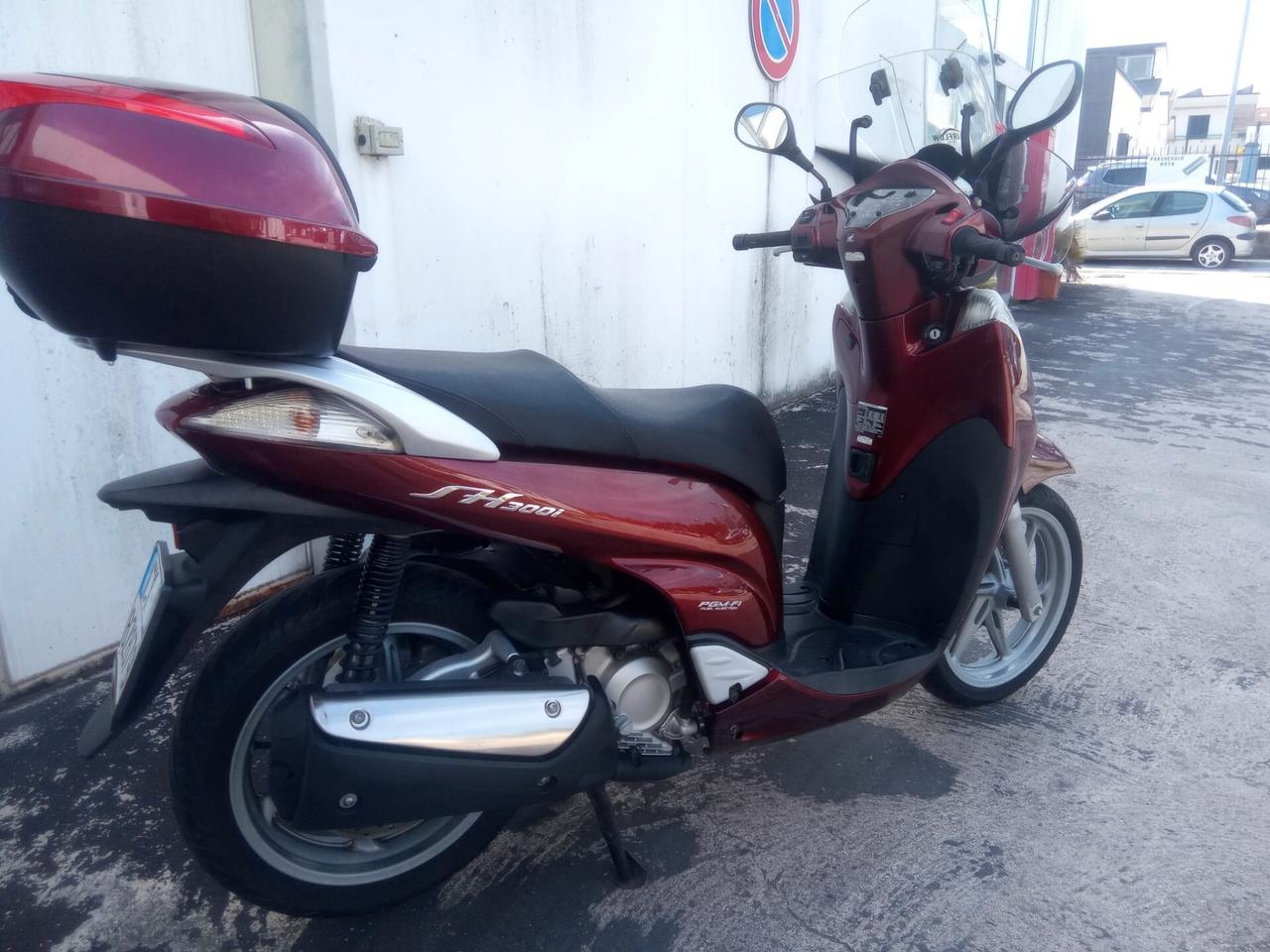 Honda SH 300 i