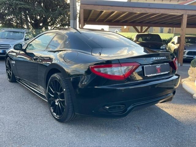 Maserati GranTurismo 4.7 V8 MC Stradale cambio corsa
