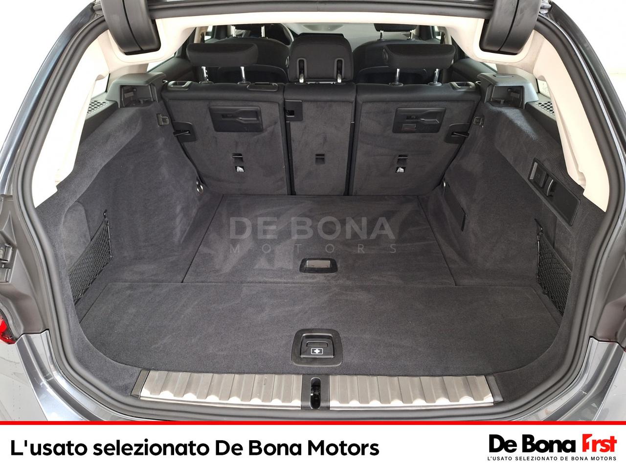 BMW Serie 3 320d touring mhev 48v xdrive business advantage auto