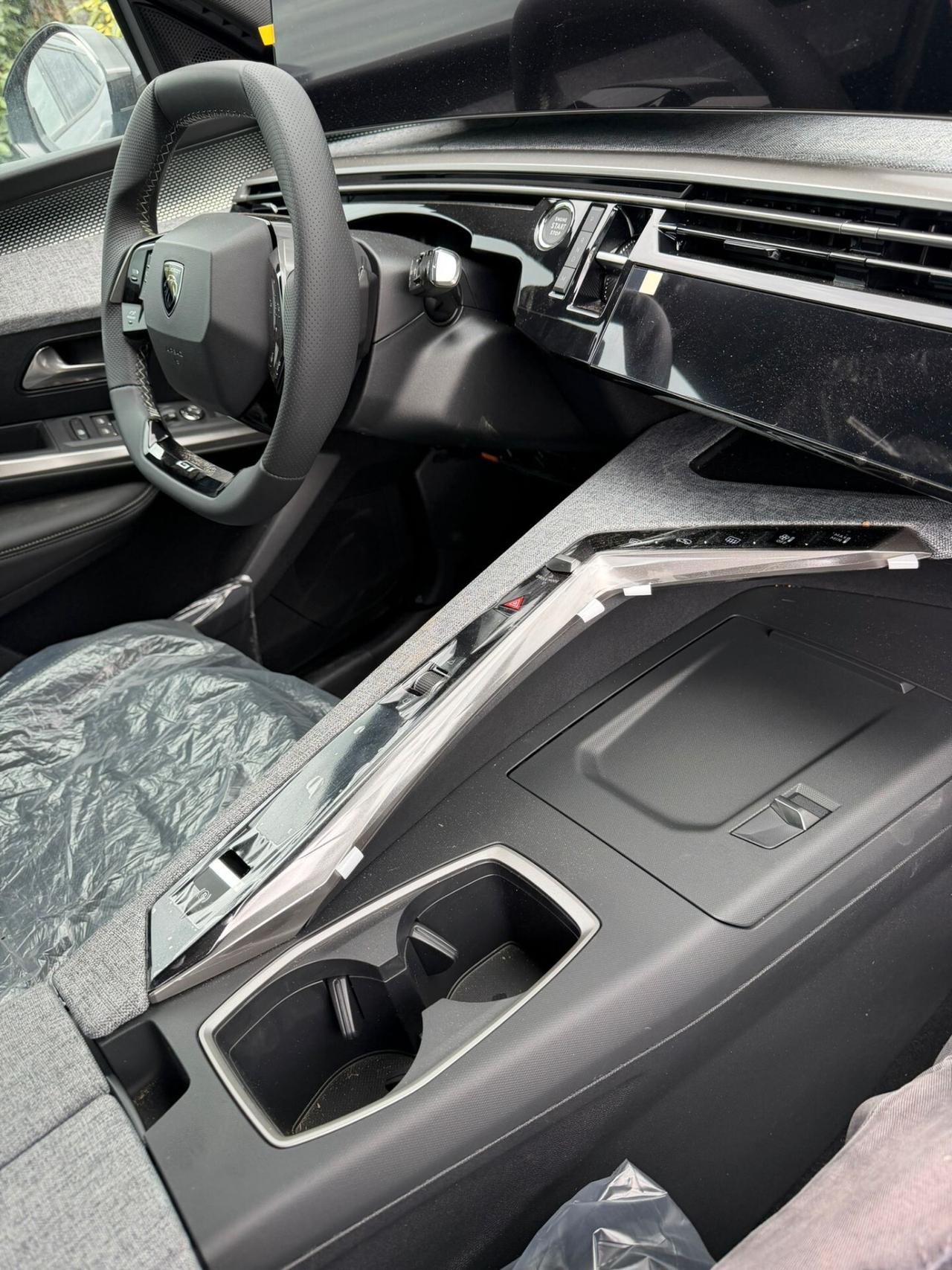 Peugeot 3008 hibrid Gt