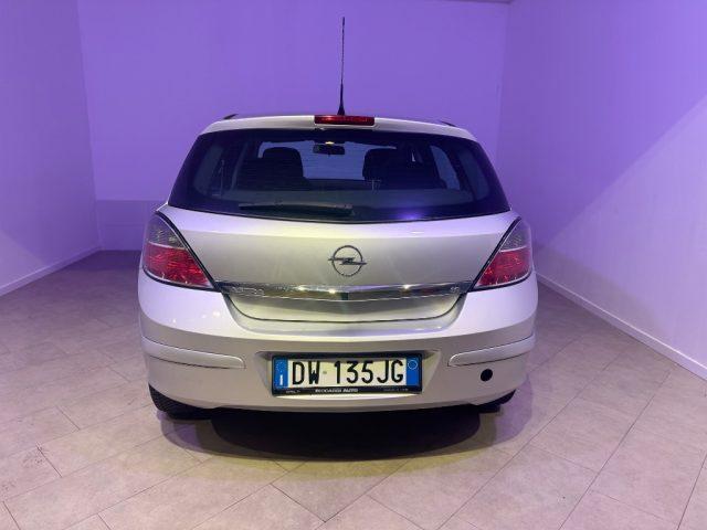 OPEL Astra 1.6 16V VVT 5 porte Cosmo