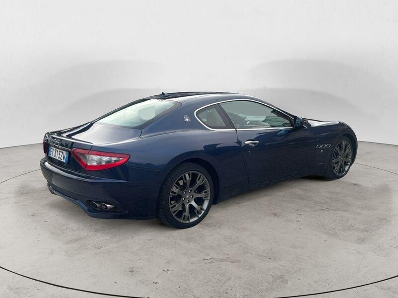 Maserati GranTurismo GranTurismo 4.2 V8