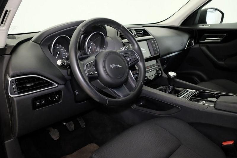Jaguar F-Pace 2015 Diesel 2.0d i4 Pure awd 180cv my18