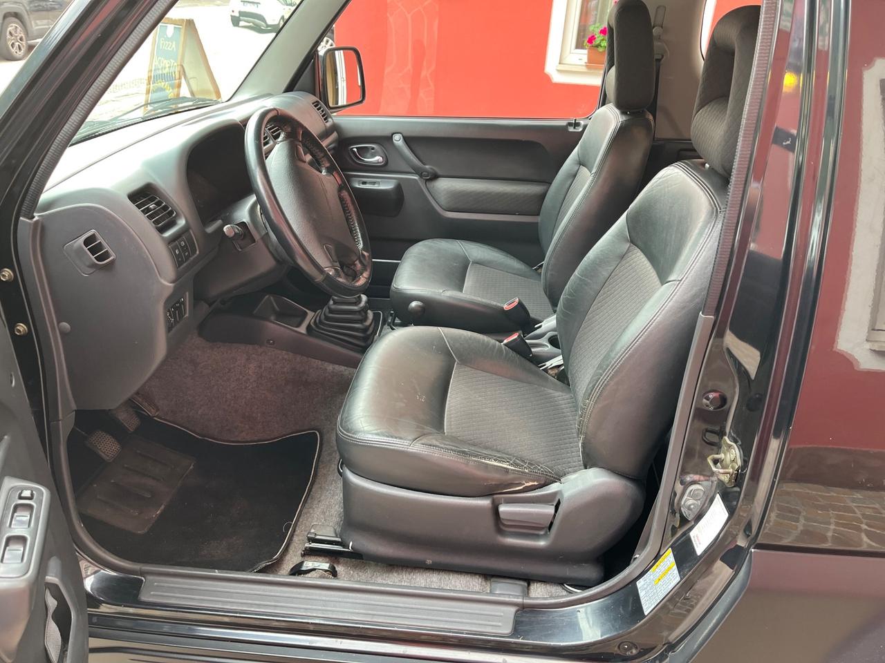 Suzuki Jimny 1.3i 16V - 4x4 con Ridotte