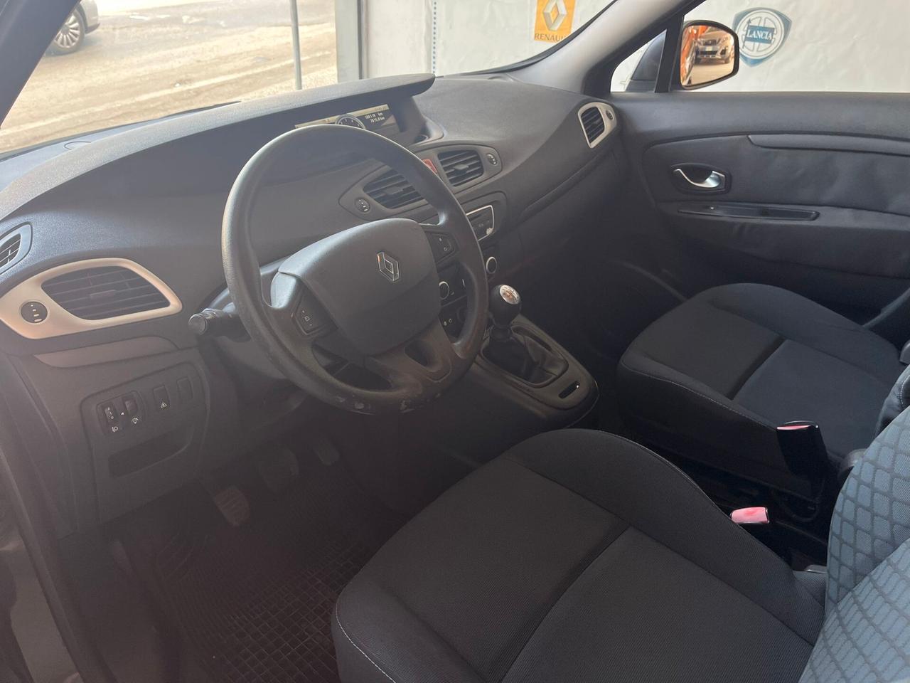 Renault Scenic Scénic 1.5 dCi 110CV 7 POSTI