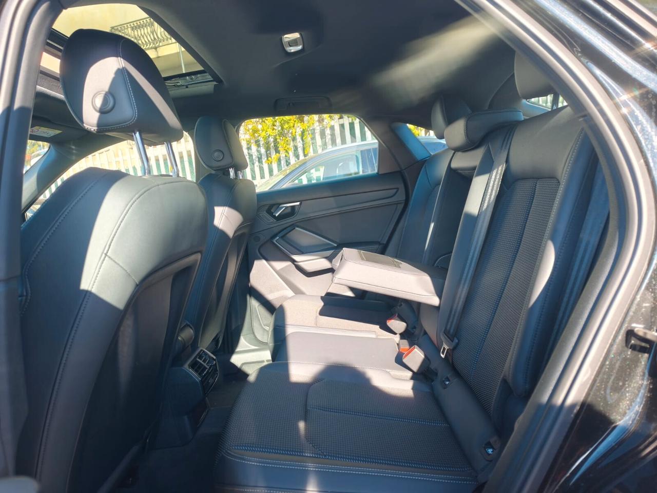 AUDI Q3 SPB 35TDI STRONIC SLINE TETTO APRIBILE