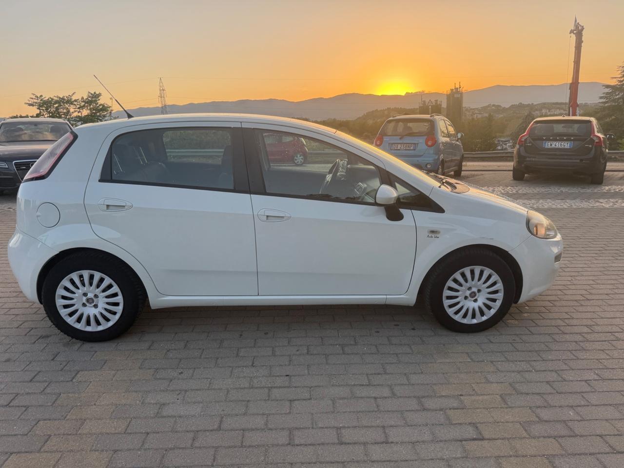 Fiat Punto 1.3 MJT II 75 CV 5 porte