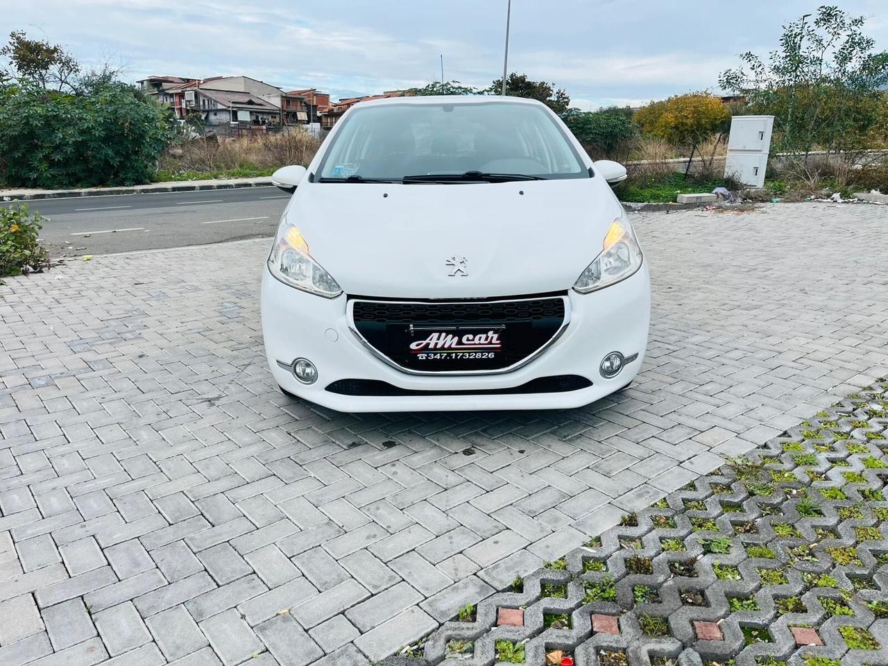 Peugeot 208 1.4DIESEL COME NUOVA 2014