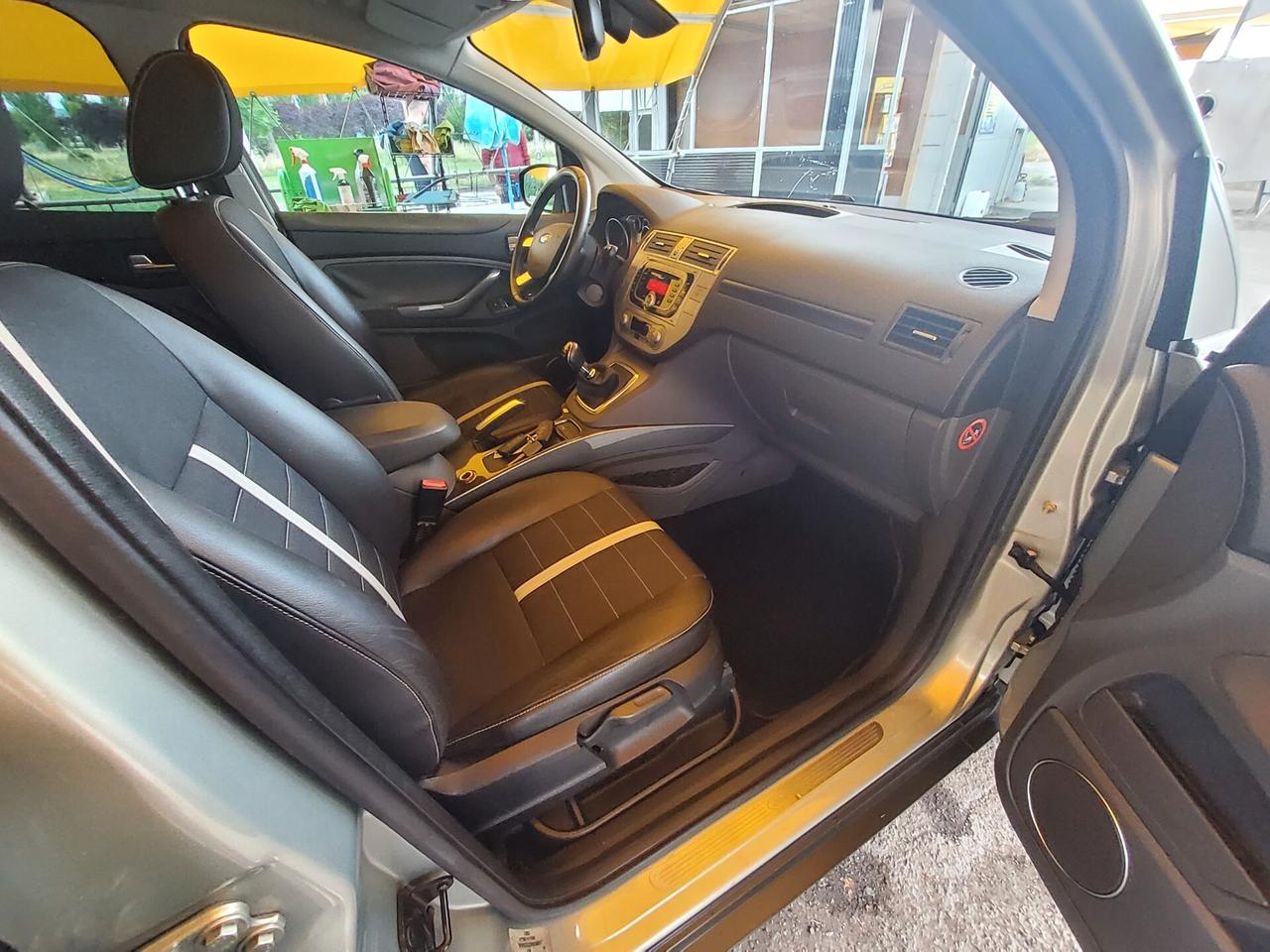 Ford Kuga 2.0 TDCi 136 CV 4WD Titanium DPF