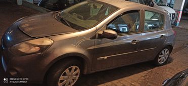 Renault Clio 1.2 16V 5 porte Luxe