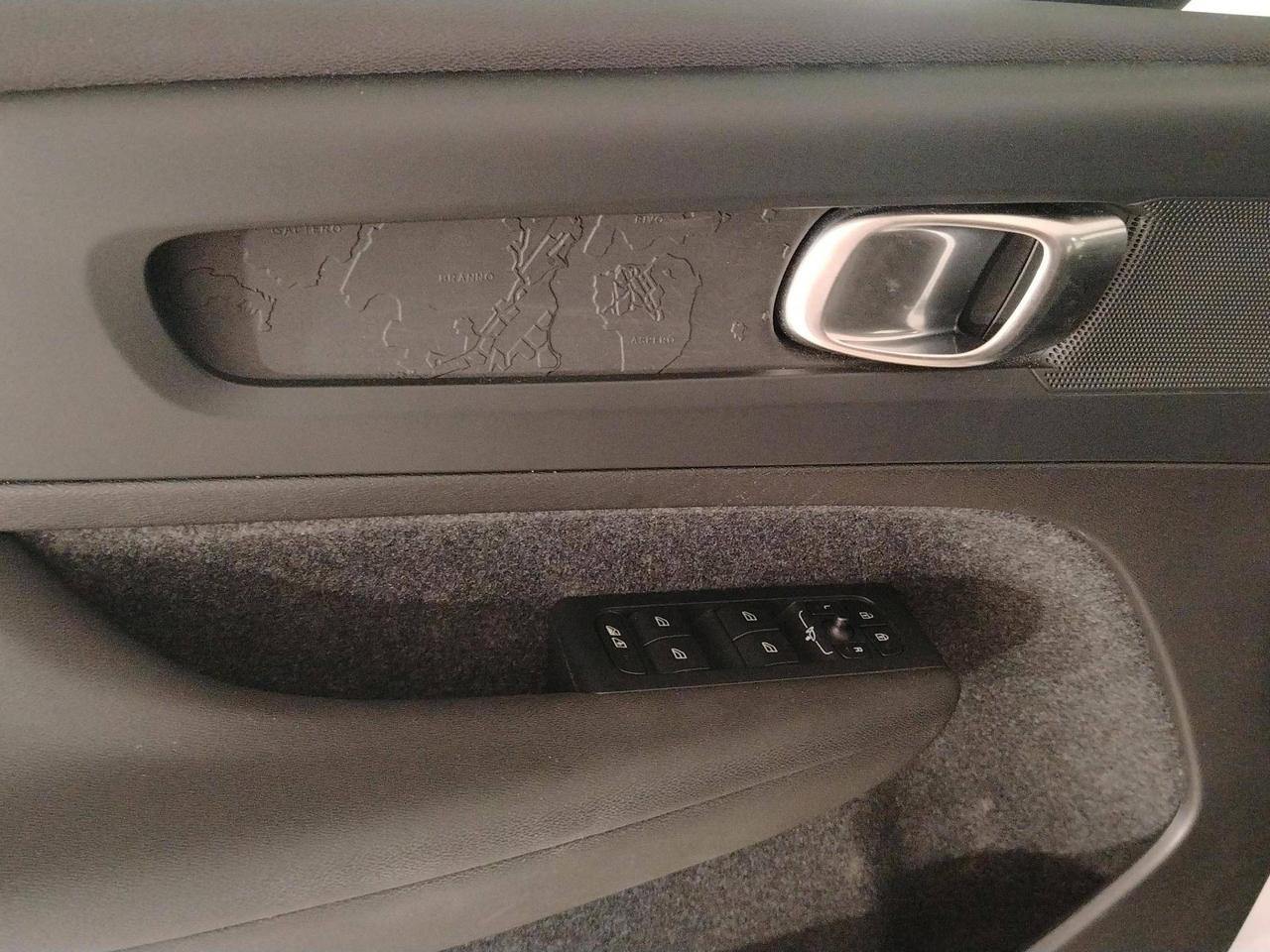 Volvo C40 Single Motor Plus FWD