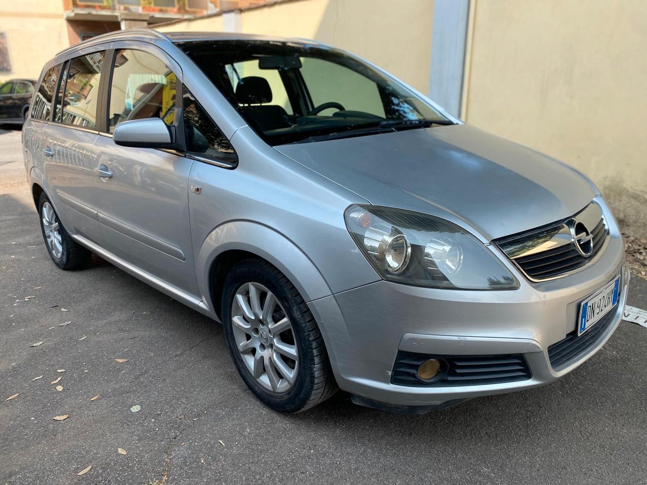 Opel Zafira 1.9 CDTI 120CV Cosmo
