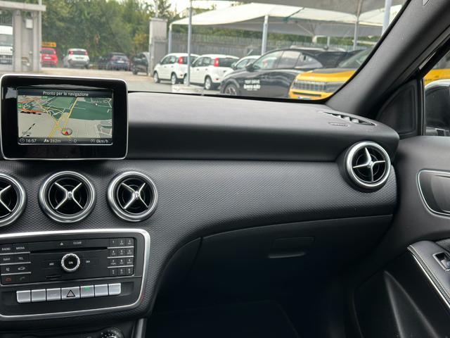 MERCEDES-BENZ A 180 d Automatic Business