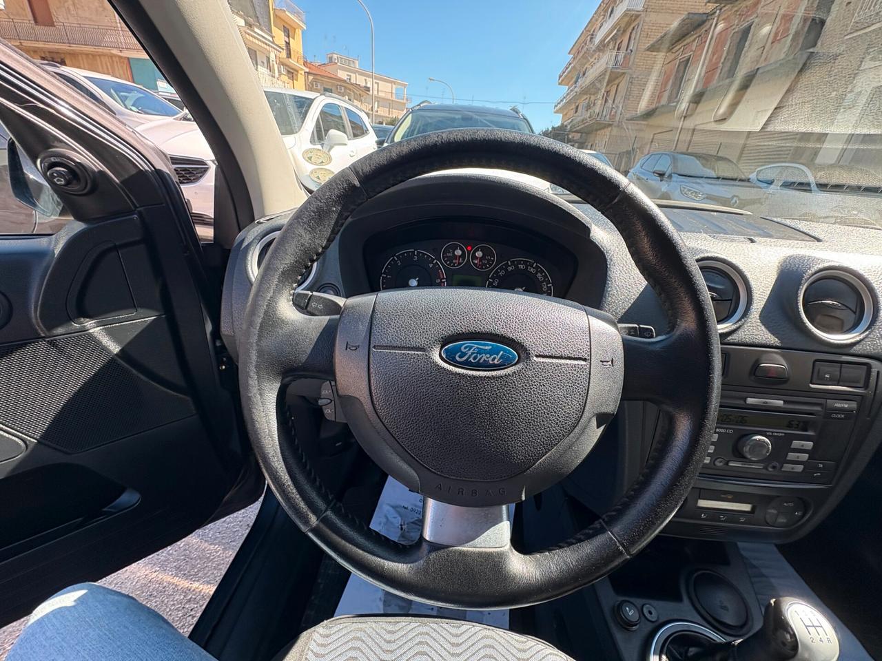 Ford Fusion 1.6 TDCi 5p. Plus