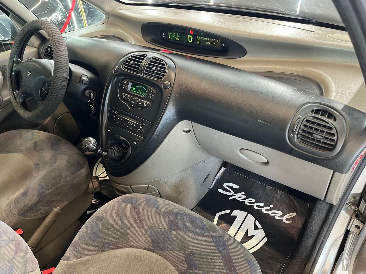 Citroen Xsara Picasso 1.6 Attraction GANCIO TRAINO