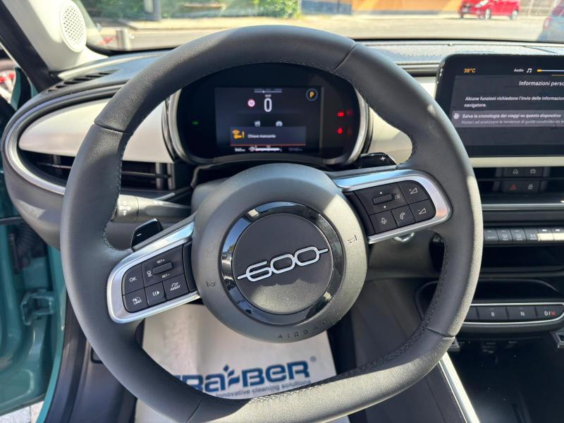 Fiat 600 1.2 hybrid La Prima 110cv auto LED-NAVI-18"