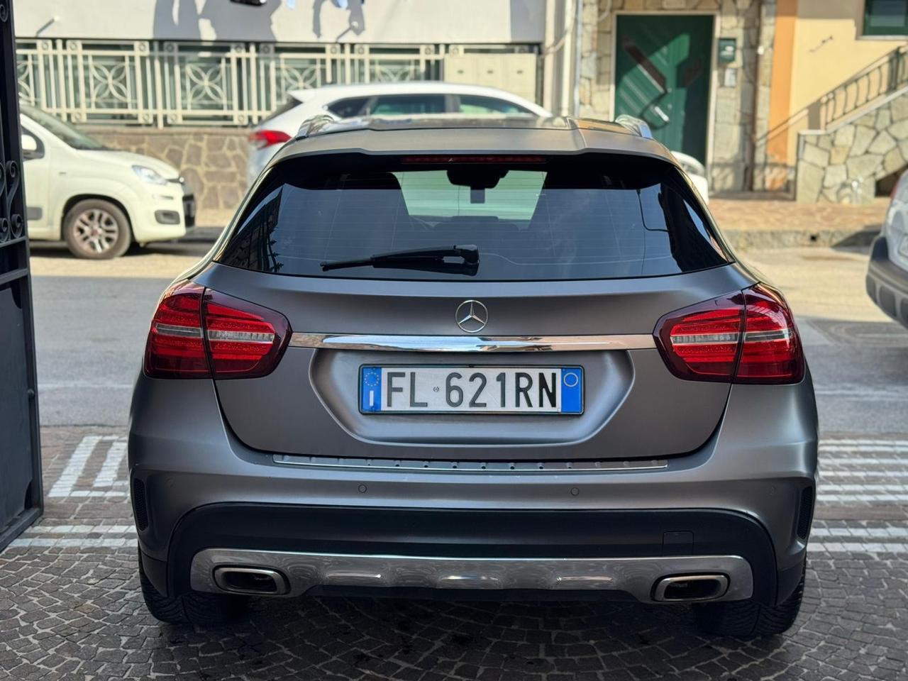 Mercedes-benz GLA 200 d Automatic Premium