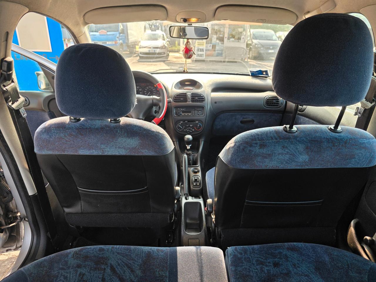 Peugeot 206 1.4 5p. Con 245.000km Neopatentati ok