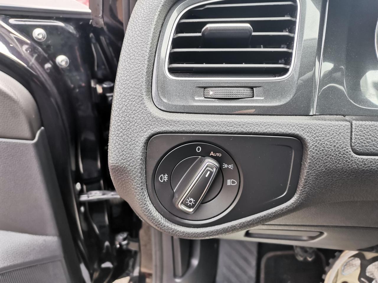 Volkswagen Golf 5 Porte Golf 5p 1.6 tdi Sport 115cv