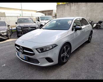Mercedes-Benz Classe A - W177 2018 - A 180 d Sport auto