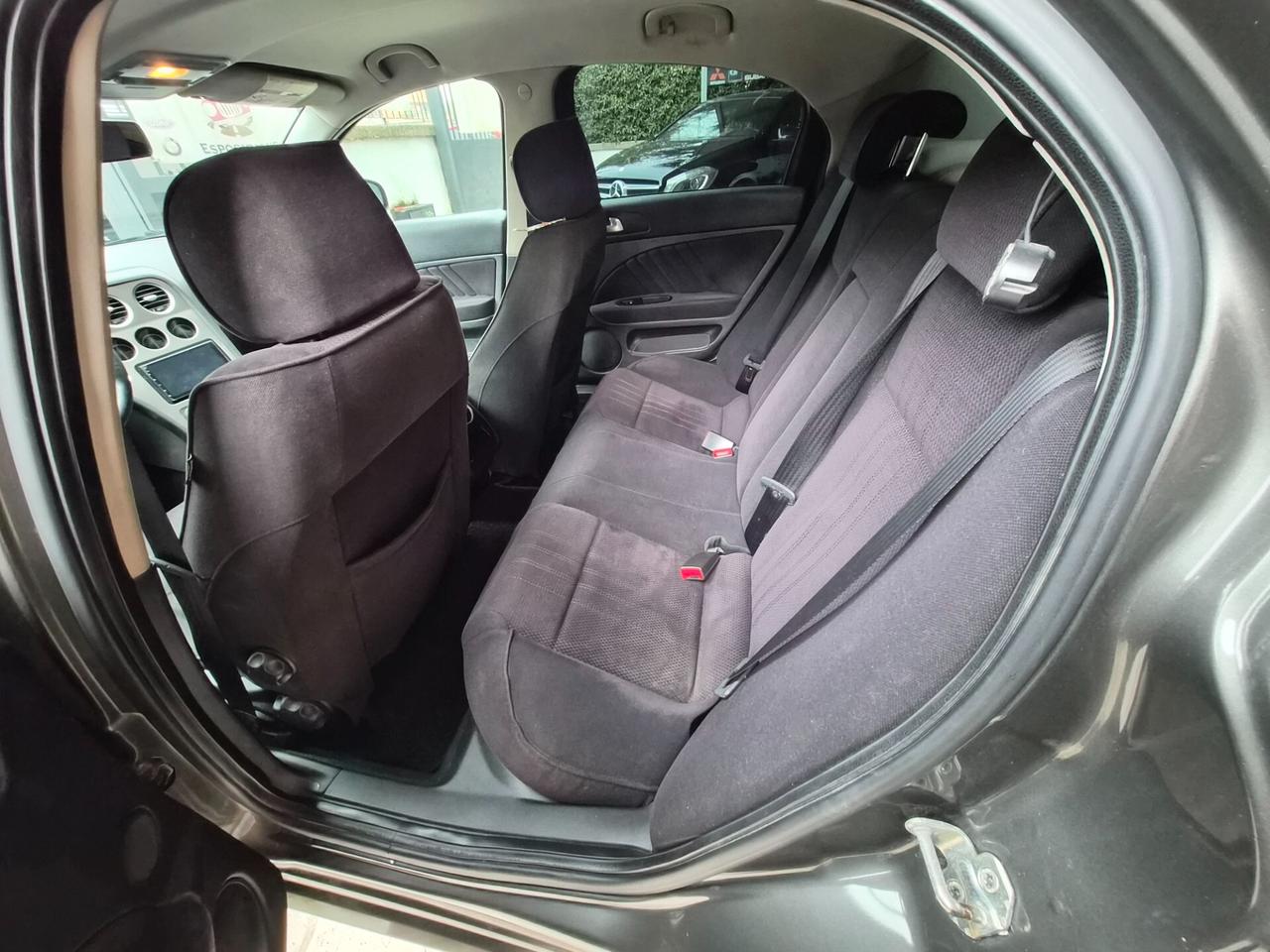 Alfa Romeo 159 1.9 JTDm 16V Distinctive