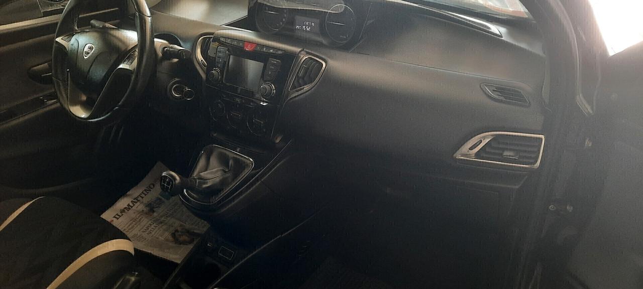 Lancia Ypsilon 1.3 MJT 16V 95 CV 5 porte S&S Mya