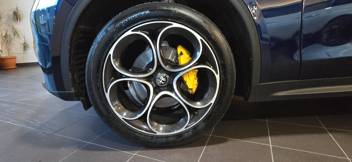 Alfa Romeo Stelvio Stelvio 2.2 t B-Tech Q4 210cv auto *motore nuovo*