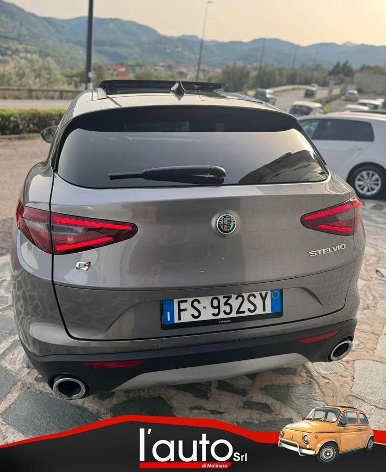 Alfa Romeo Stelvio 2.2 Turbodiesel 210 CV AT8 Super Q4 TETTO