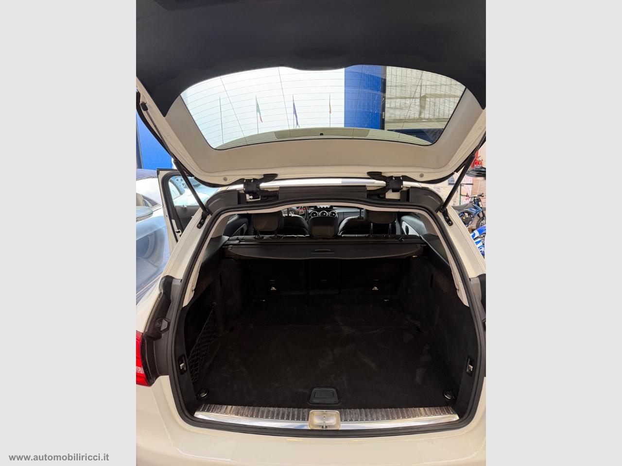 MERCEDES-BENZ C 200 d S.W. Auto Sport