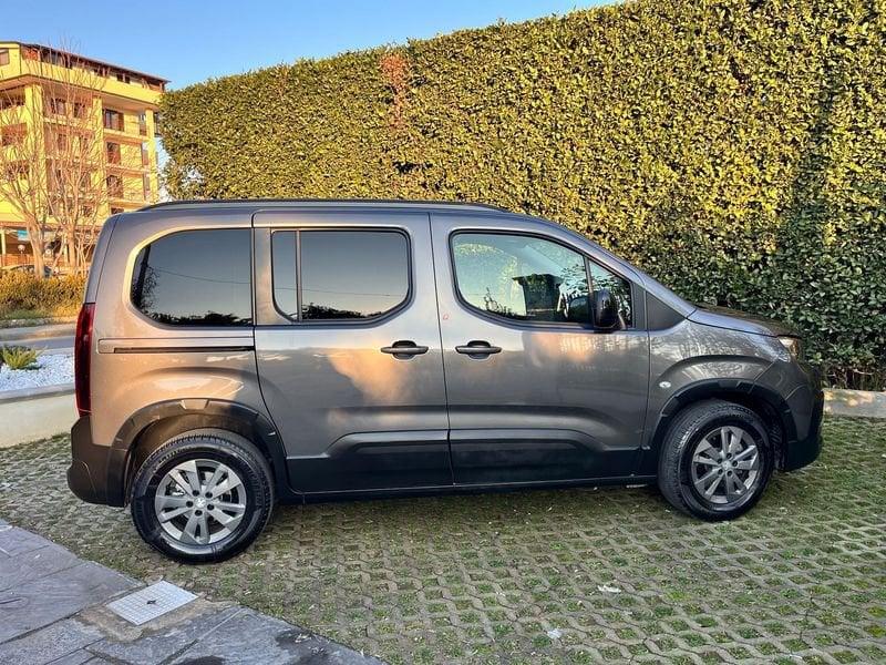 Peugeot Rifter 1.5 HDi 130 EAT8 ALLURE/5 POSTI