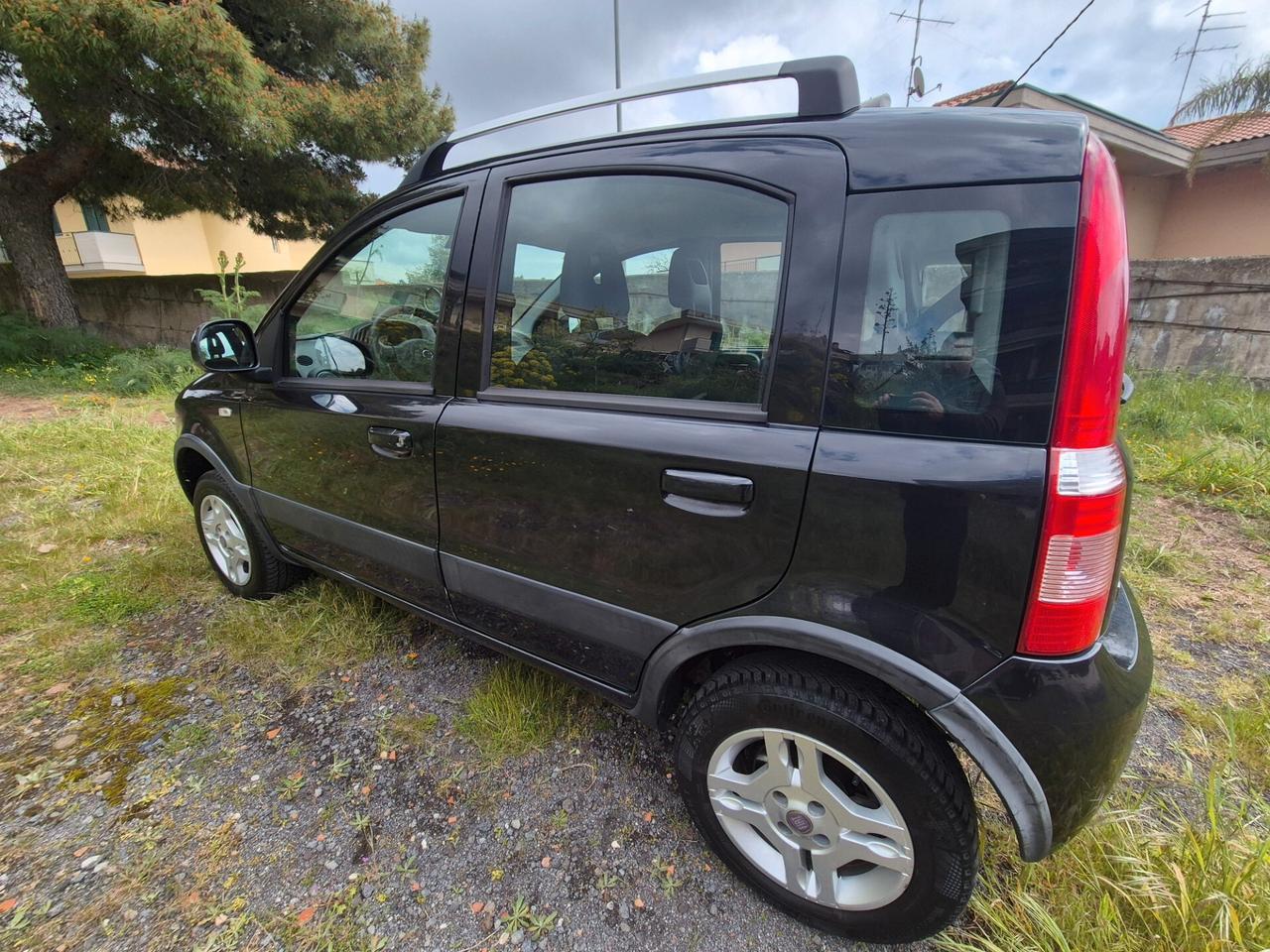 Fiat Panda 1.3 MJT 16V DPF 4x4 Climbing