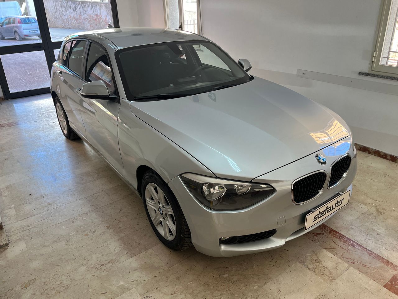 Bmw 116d 5p. Urban