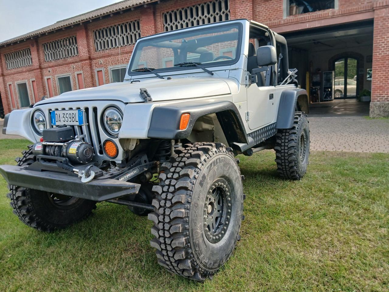 Jeep Wrangler 4.0 cat Sport by Acerni Ponti gr