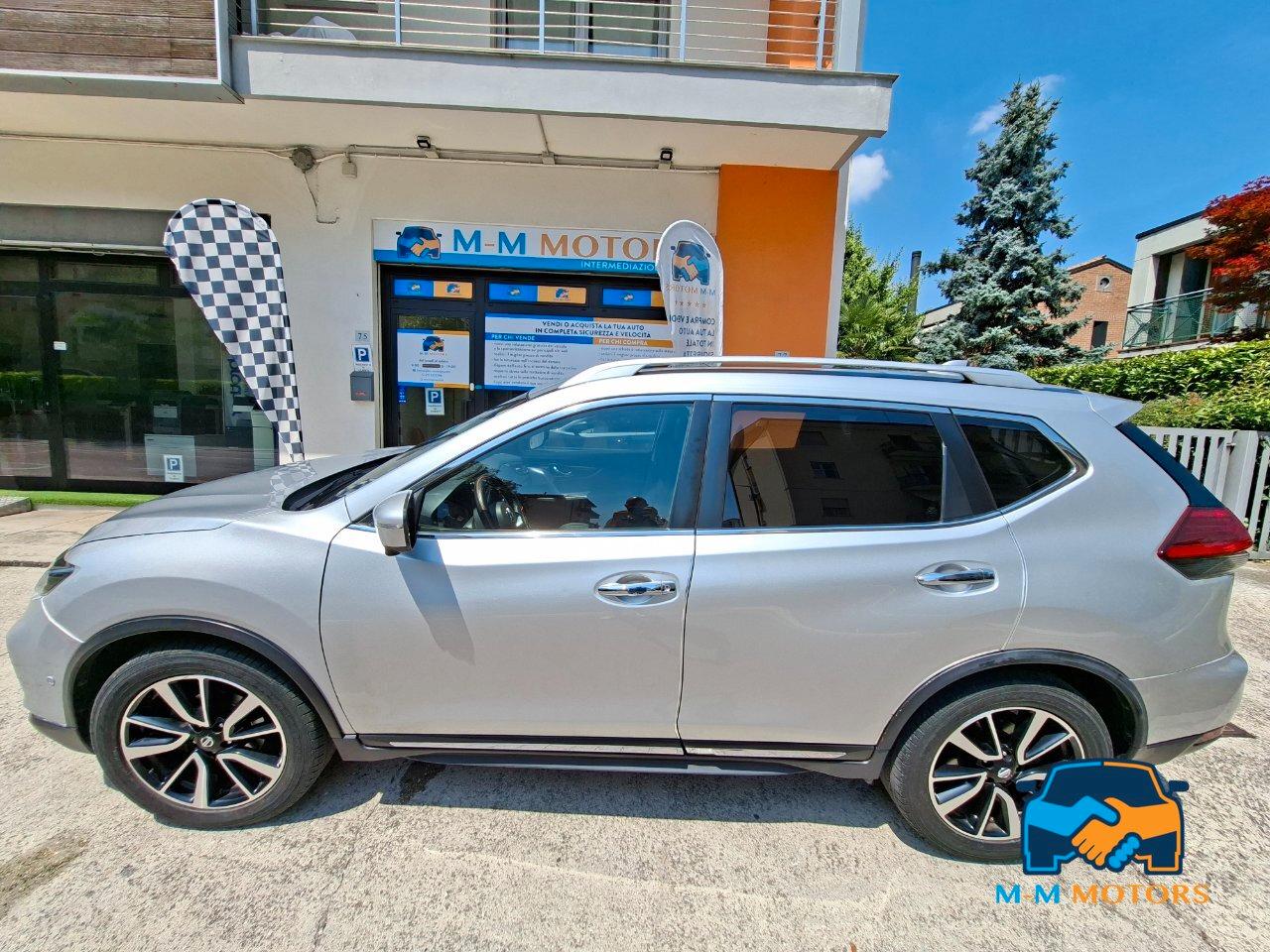 Nissan X-Trail 1.6 dci Tekna 2wd xtronic tetto