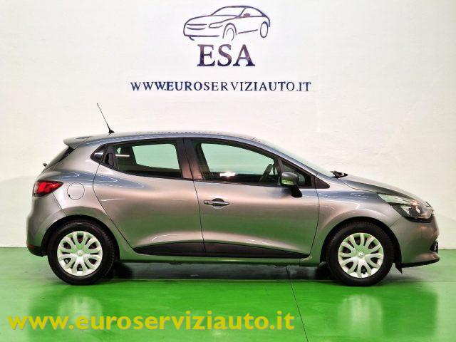 RENAULT Clio 1.2 75CV 5 porte Wave