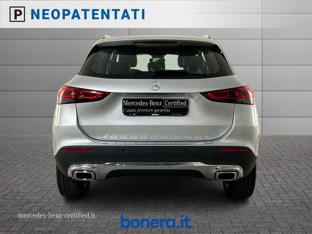 Mercedes GLA 180 180 D Sport Plus 8G-DCT