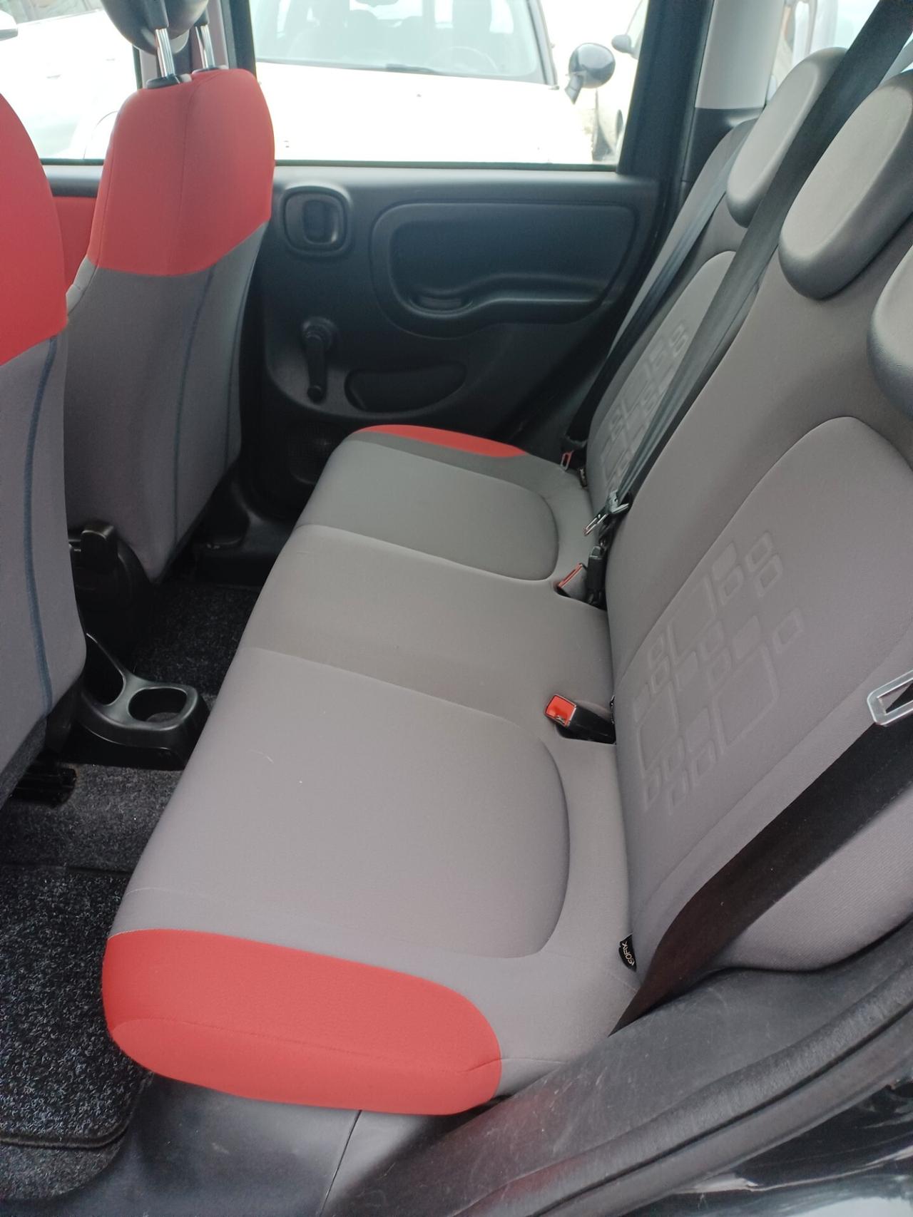 Fiat Panda 1.3 MJT Lounge 2016 EURO 6